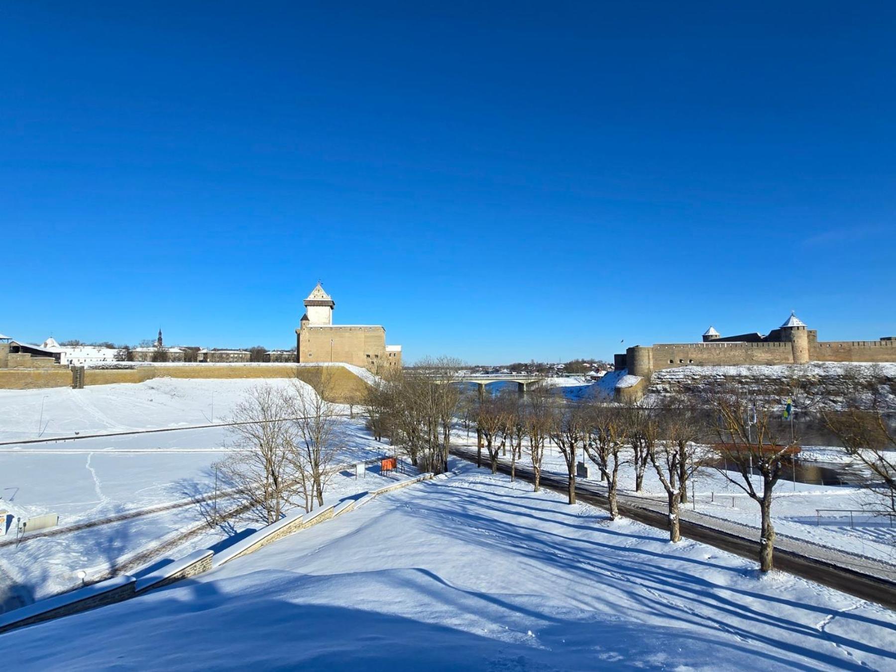 Madise Avenue Apartment Narva Luaran gambar